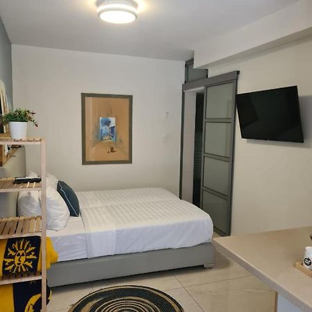 Garden Studio Apartment Elad ภายนอก รูปภาพ